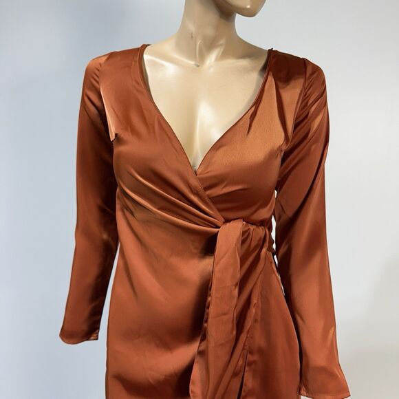 NASTY GAL Burnt Orange Faux Wrap Satin Mini  Dress Size 4 Long Sleeve NWT - Picture 2 of 12